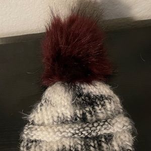 Women’s hand knit hat